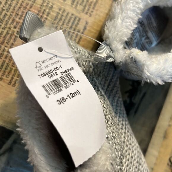 BABY GAP SHERPA LINED BOOTIES LIGHT GRAY MARLED SIZE 6-12 MONTHS NWT - Picture 5 of 5